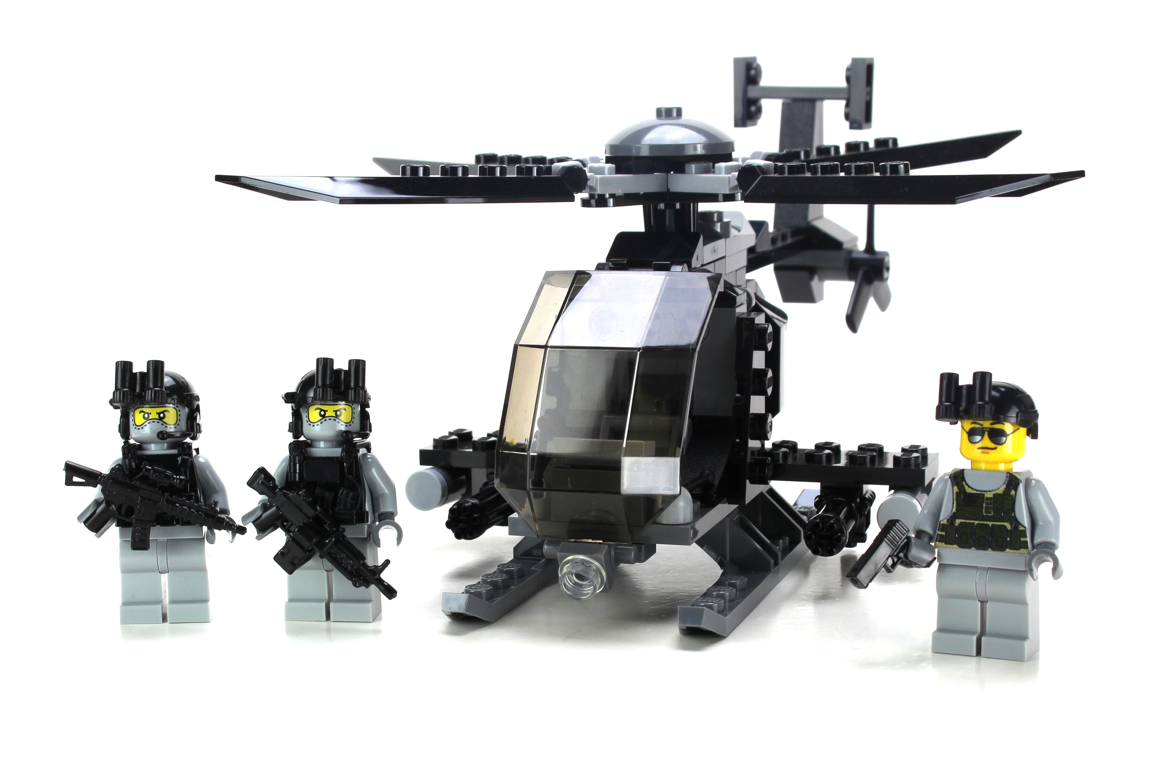 Army AH-6 Little Bird Helicopter (1x Pilot + 2x Army Rangers) made with LEGO parts