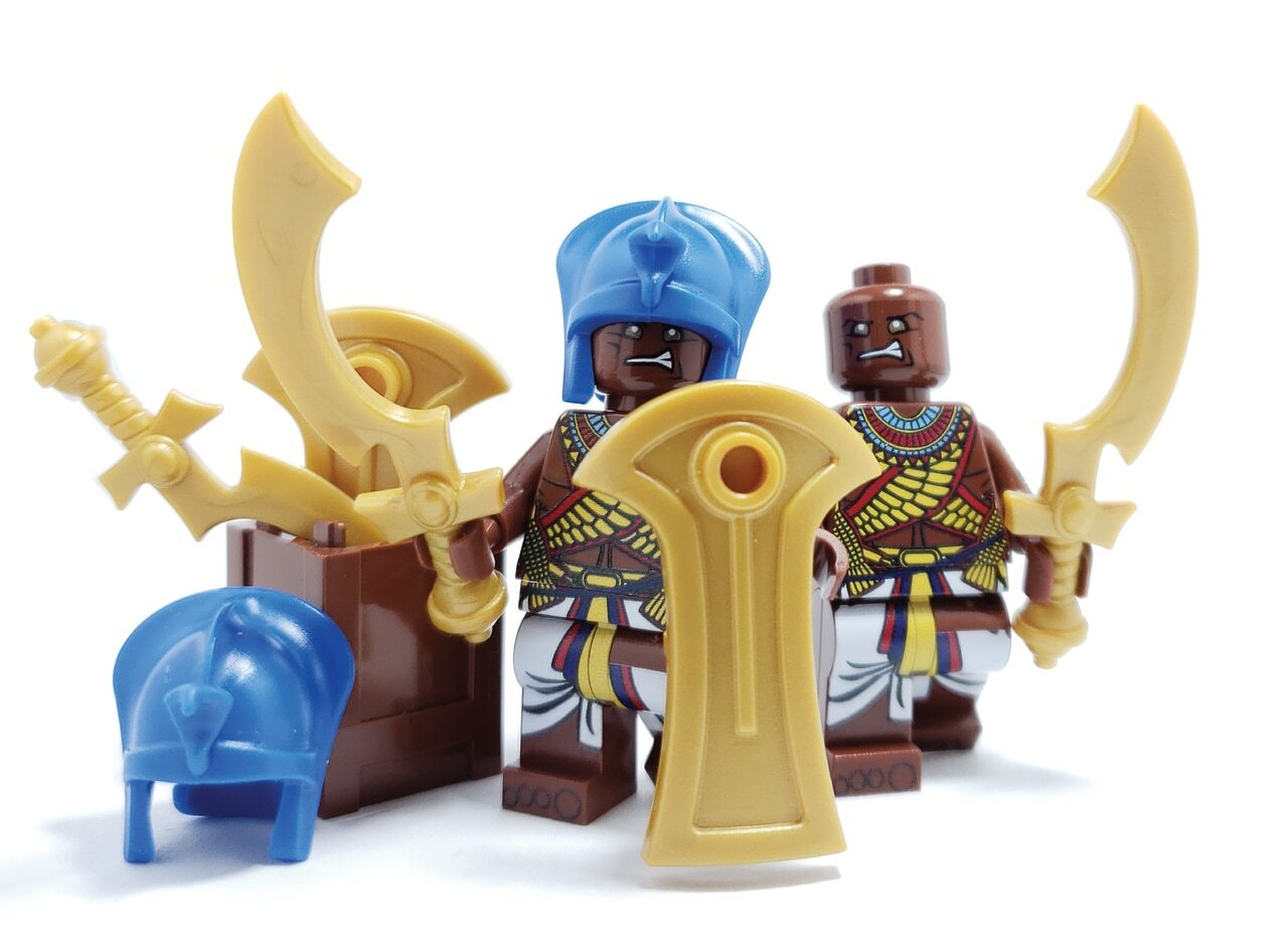 Egyptian Shield - Brick Warriors