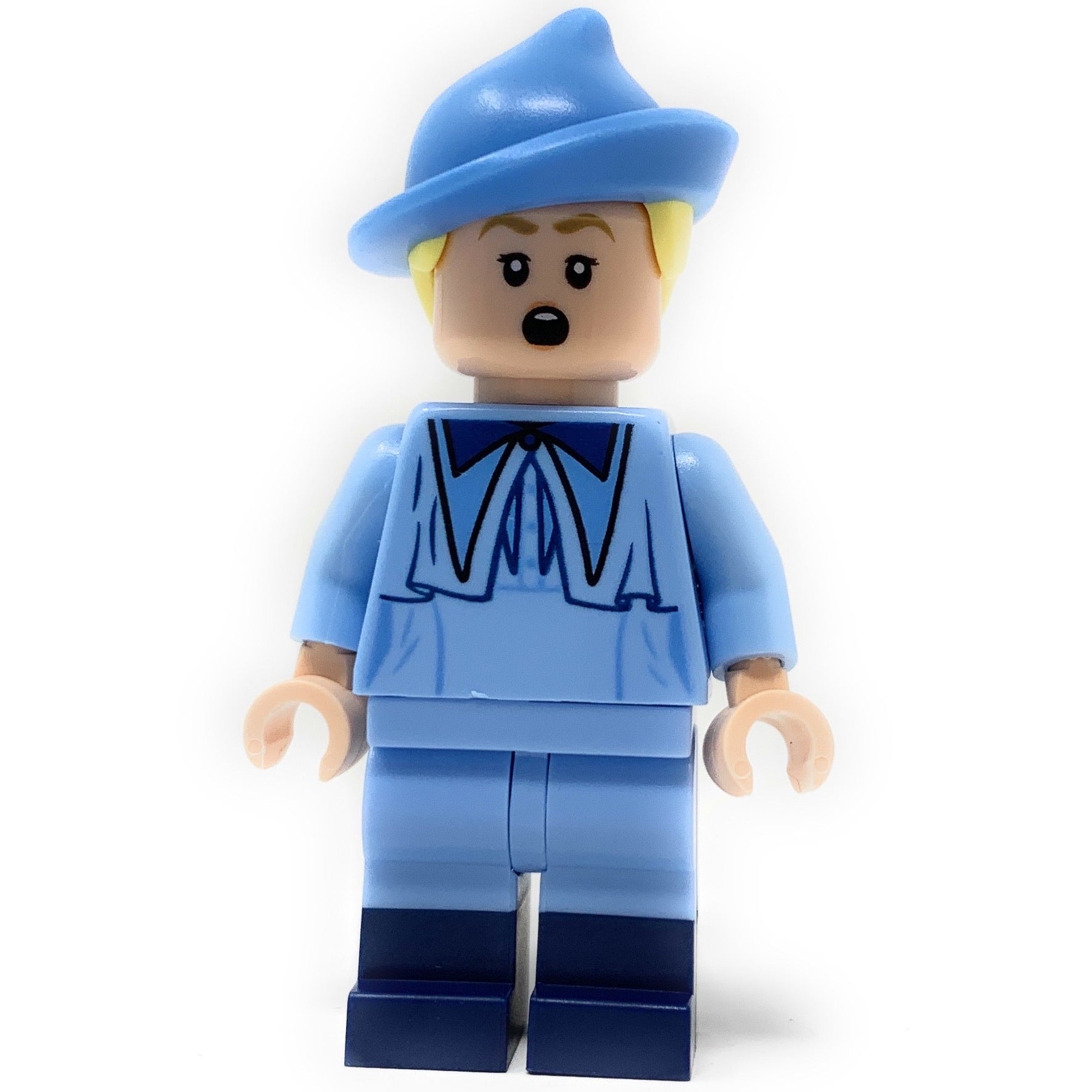 Fleur Delacour (Goblet of Fire, Light Blue Robe) - LEGO Harry Potter Minifigure (2019)