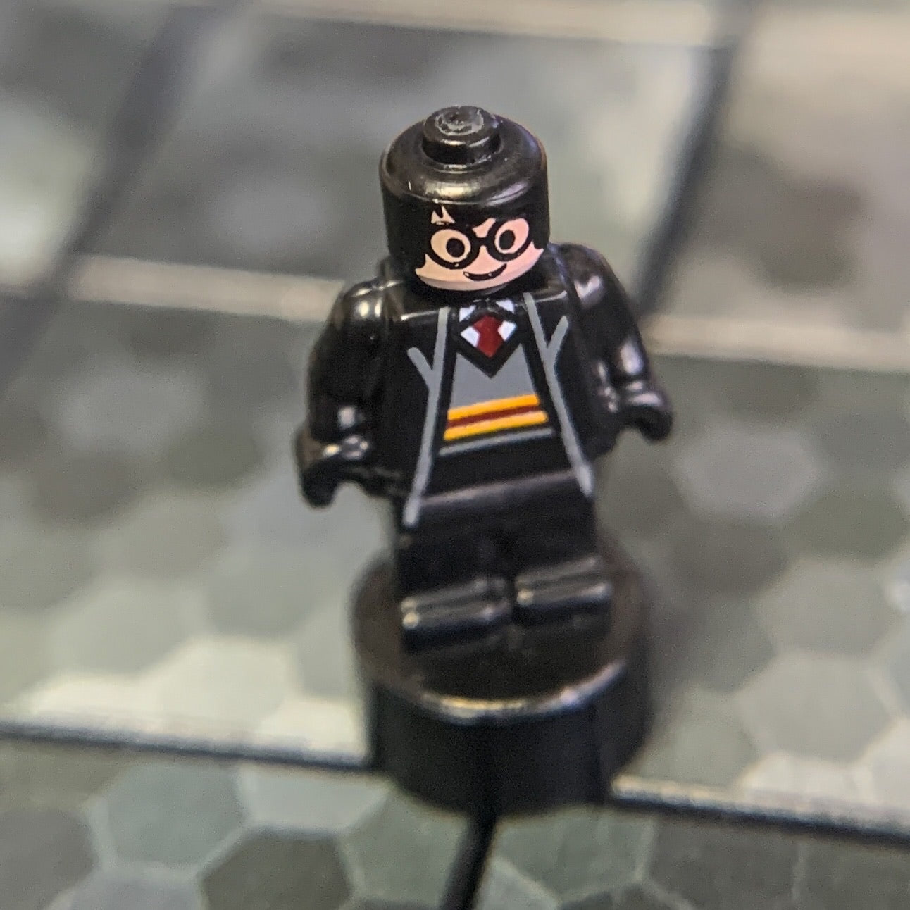 Harry Potter (Nano) - LEGO Harry Potter Minifigure (2018)