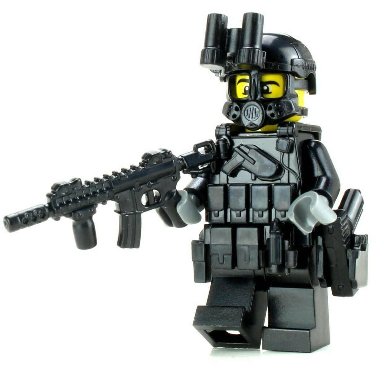 SWAT Police Officer Assaulter - Custom Military Minifig