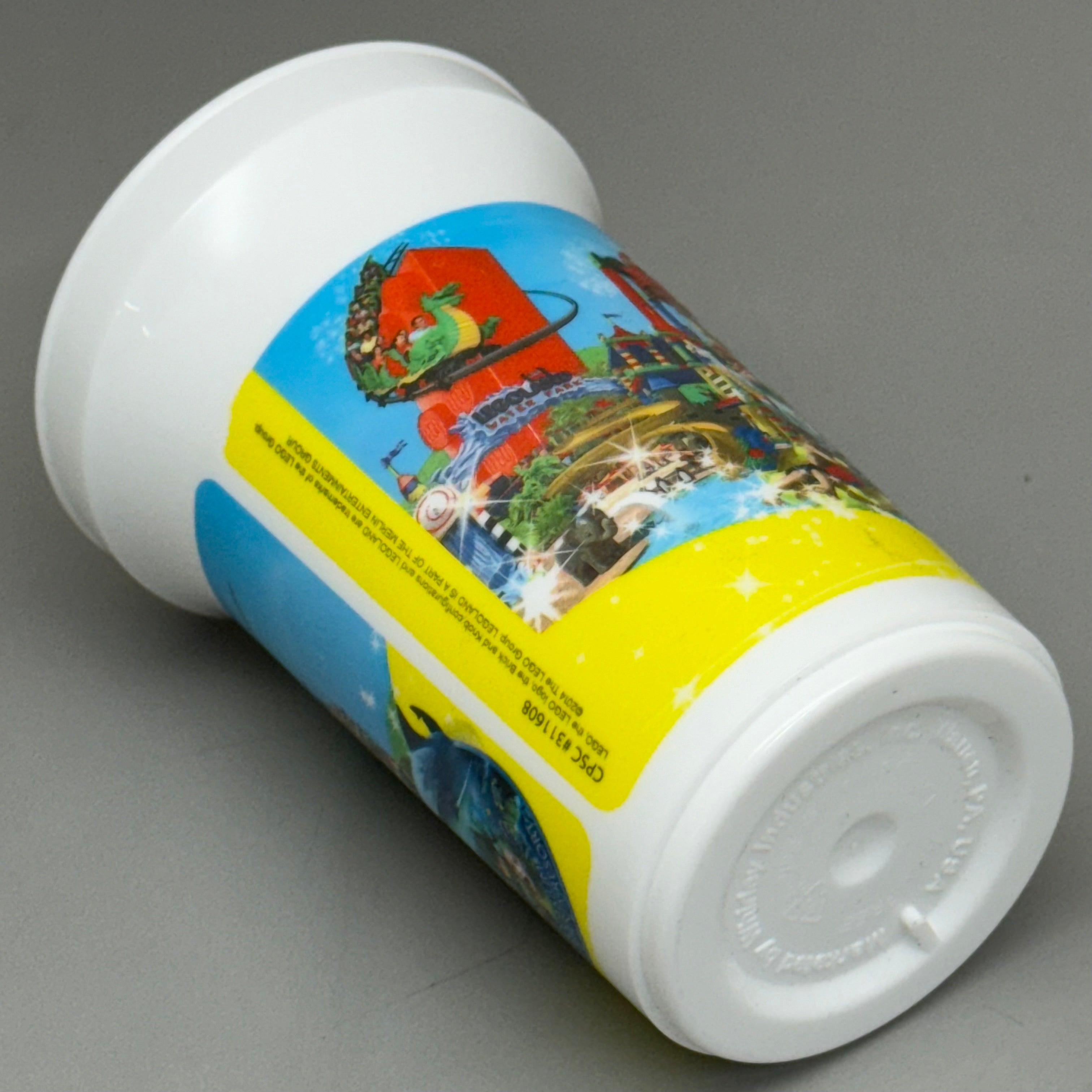 LEGOLAND California Resort (2 PACK) Plastic Cup w/ Lid & Straw 10 oz AUTHENTIC!