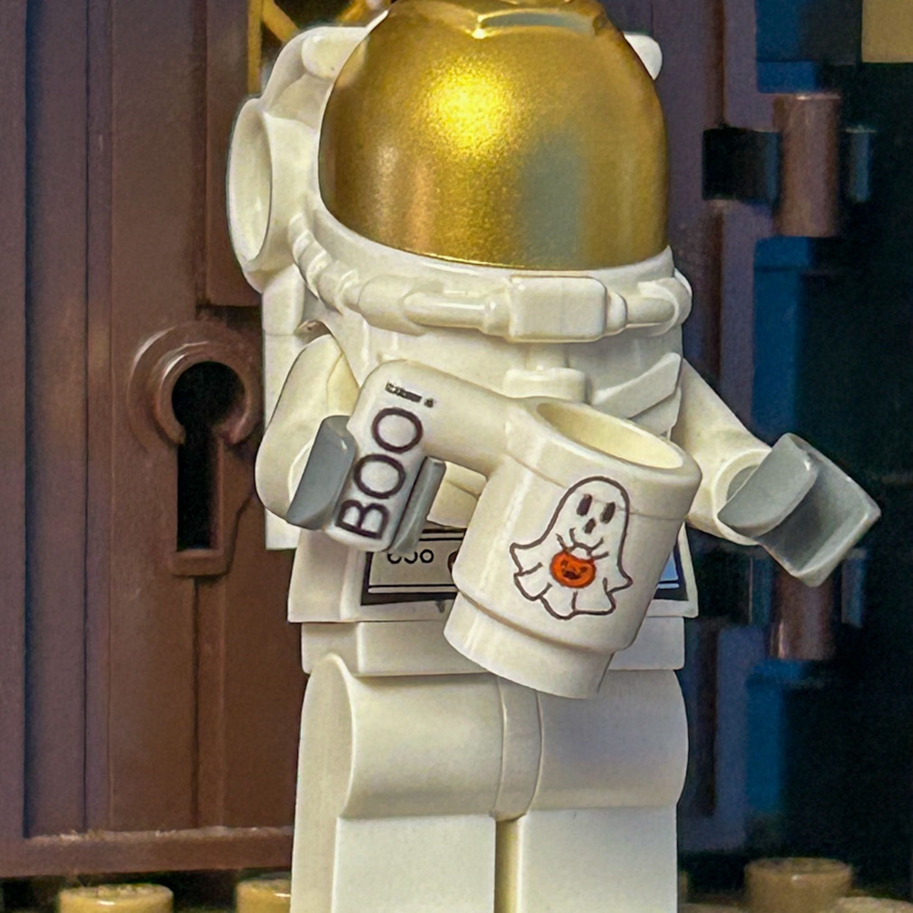 Boo! Ghost w/ Pumpkin Mug for Minifigs - B3 Customs