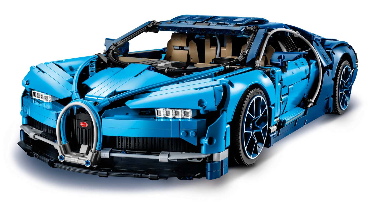 LEGO Technic Bugatti Chiron Set (42083)