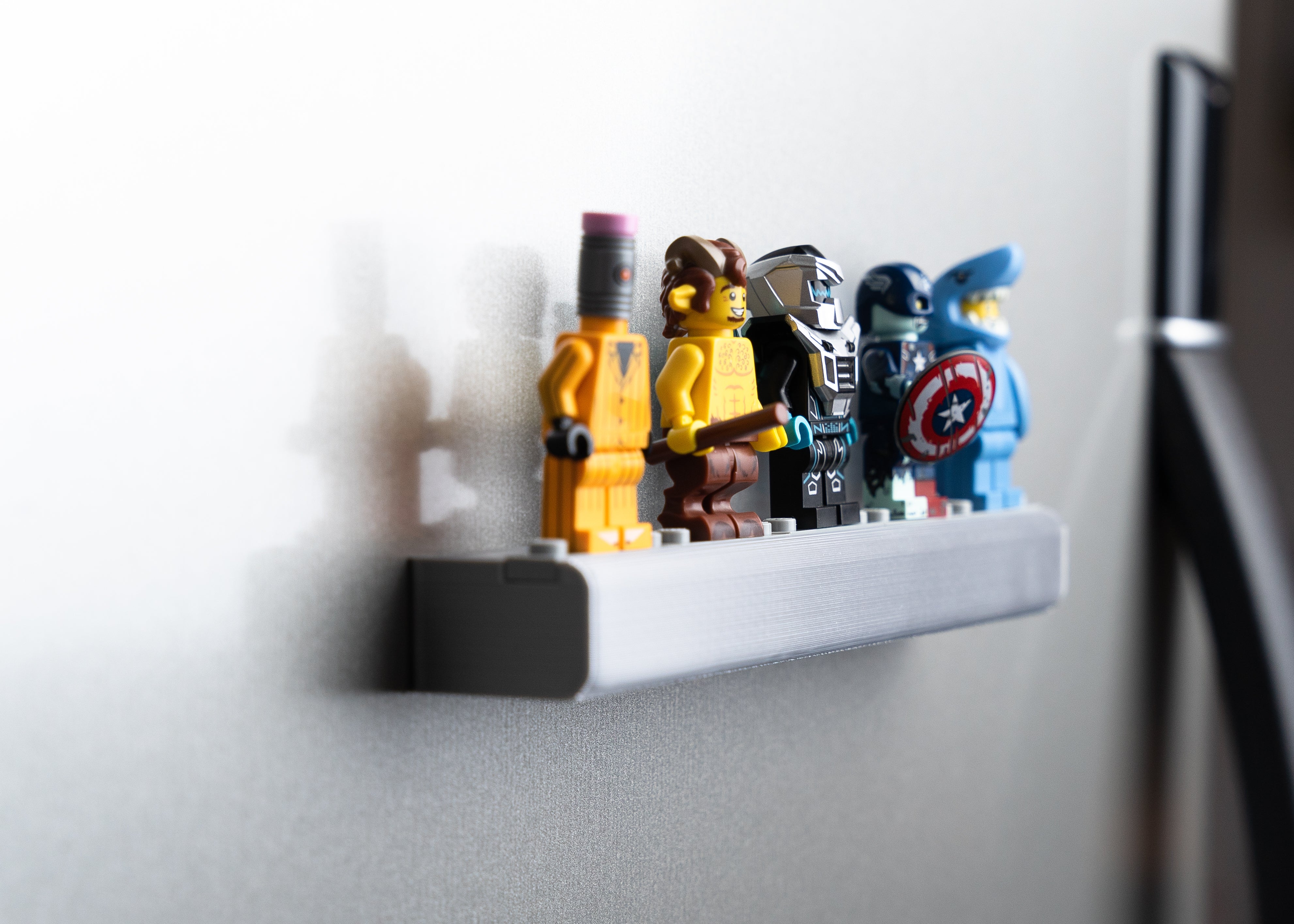 Magnetic Shelf Display for LEGO® Minifigures