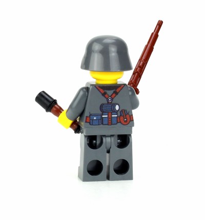 WW2 German Soldier With Kar98 - Custom Military Minifig