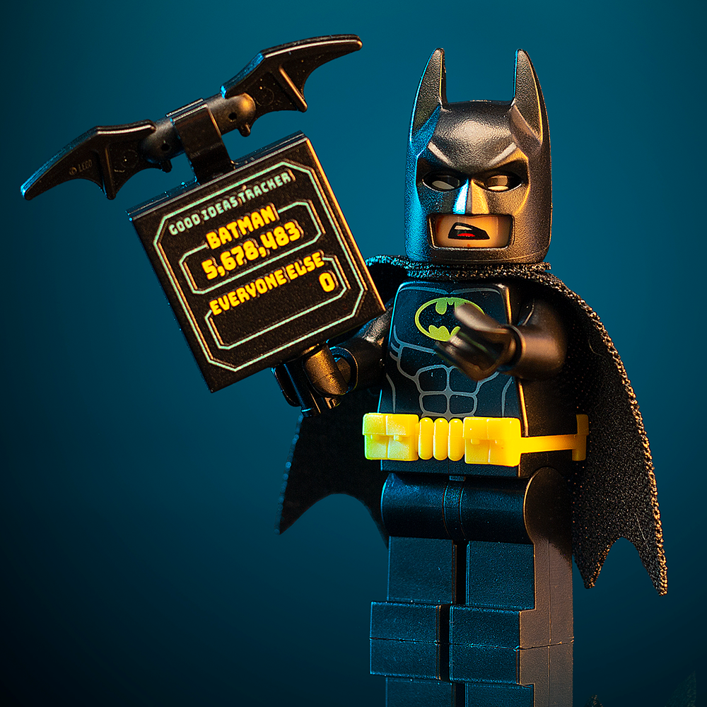 Batman w/ Good Ideas Tracker Sign - LEGO DC Comics Minifigure [CUSTOM SIGN]