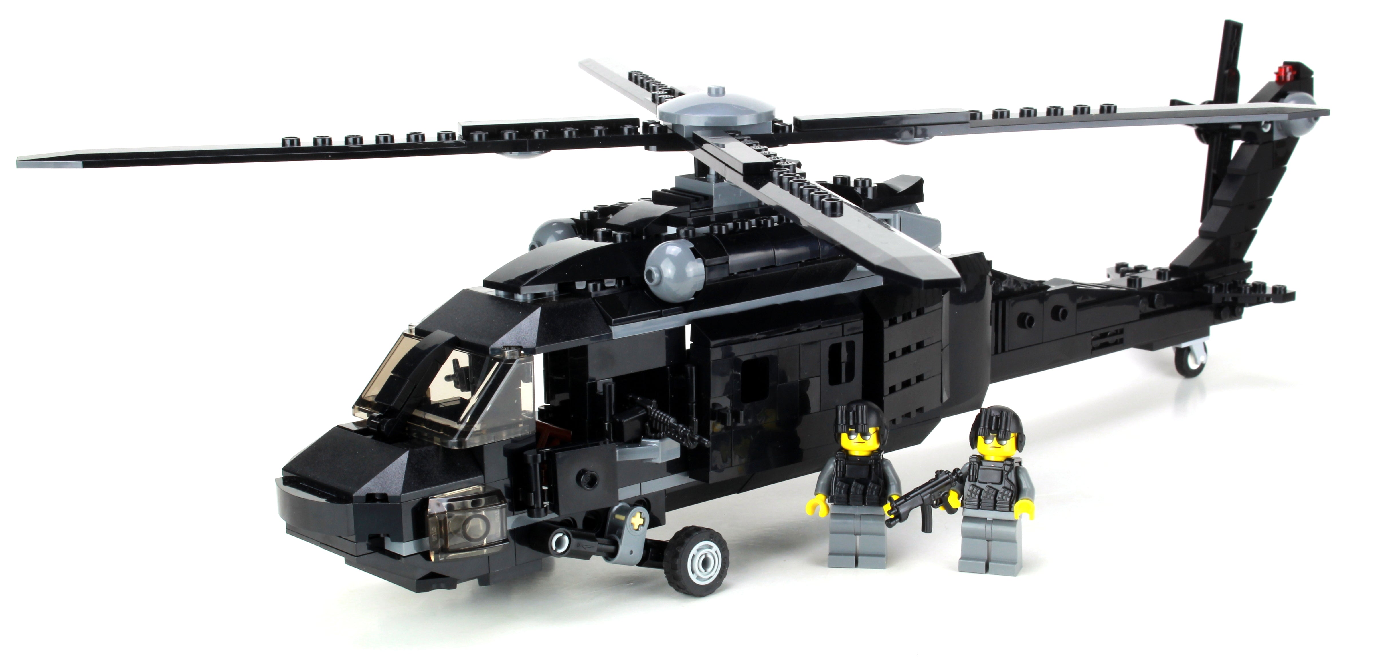 Army Medium Transport Helicopter - Custom LEGO Military Set made using LEGO parts