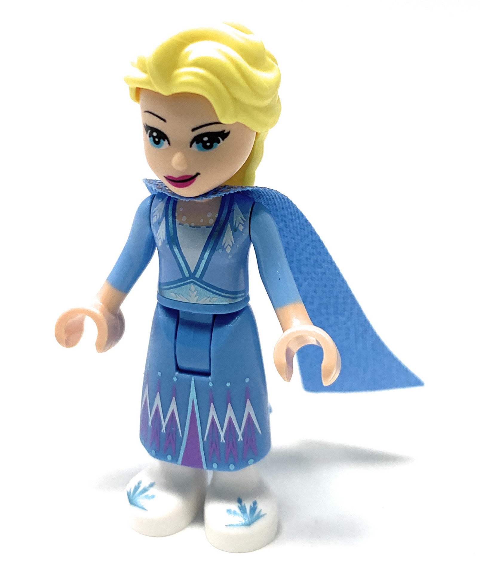 Elsa (Glitter Cape) - LEGO Disney Frozen 2 Minifigure (2019)