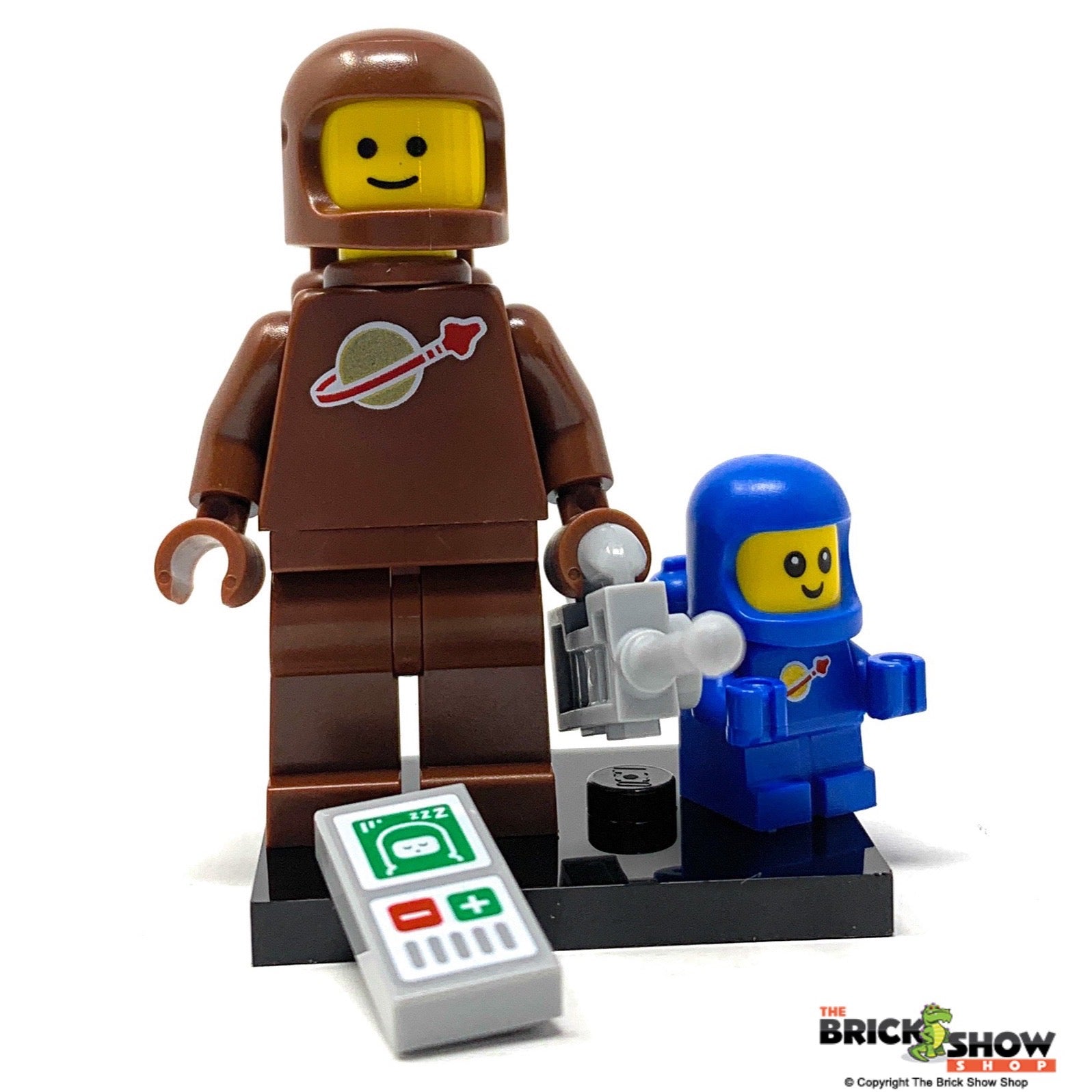Brown Astronaut and Baby Benny - LEGO Collectible Minifigure 66733 (Series 24) (2023)