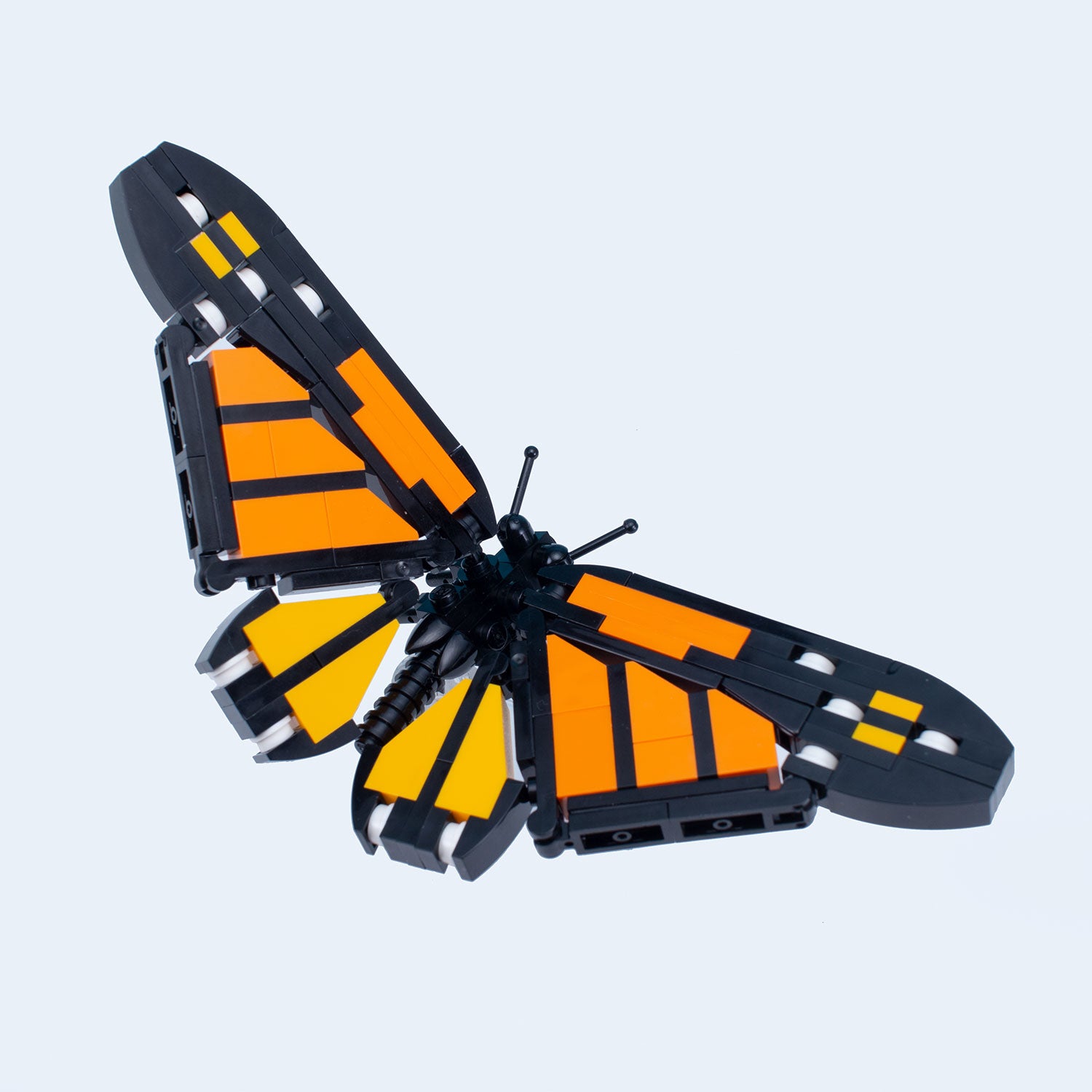 Monarch Butterfly - B3 Customs Building Set made using LEGO parts