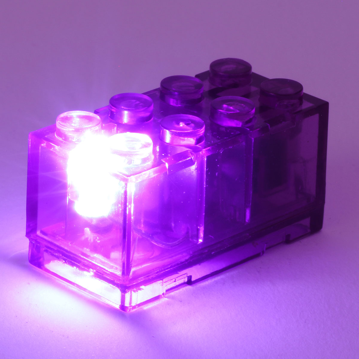 Purple Light-Up 2x4 Brick (Purple Light)