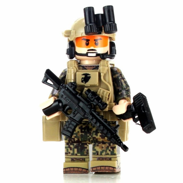 Recon Marine Woodland Camo MARPAT - Custom LEGO Military Minifig