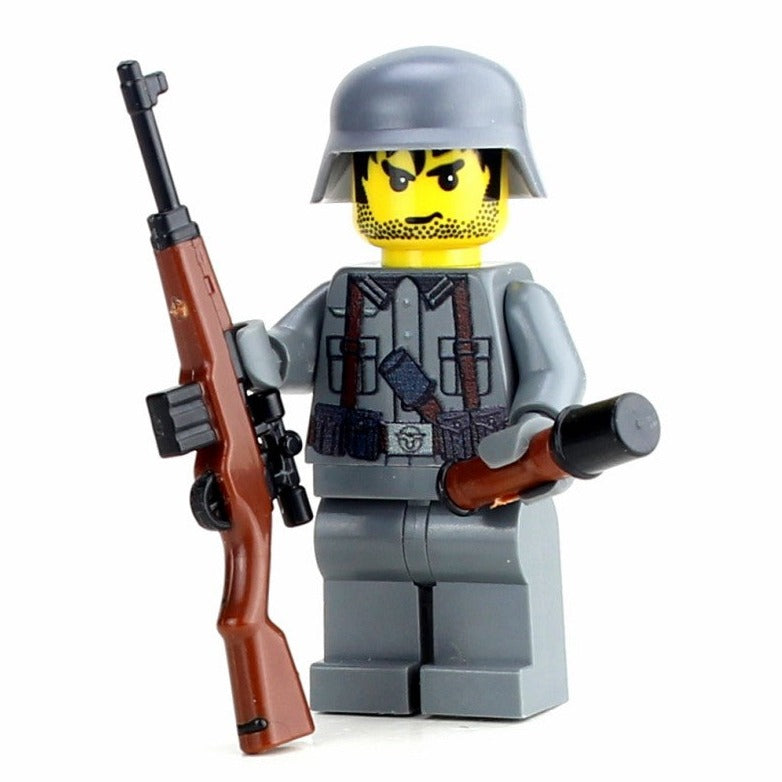 German World War 2 Soldier w/ M43 - Custom Military Minifig